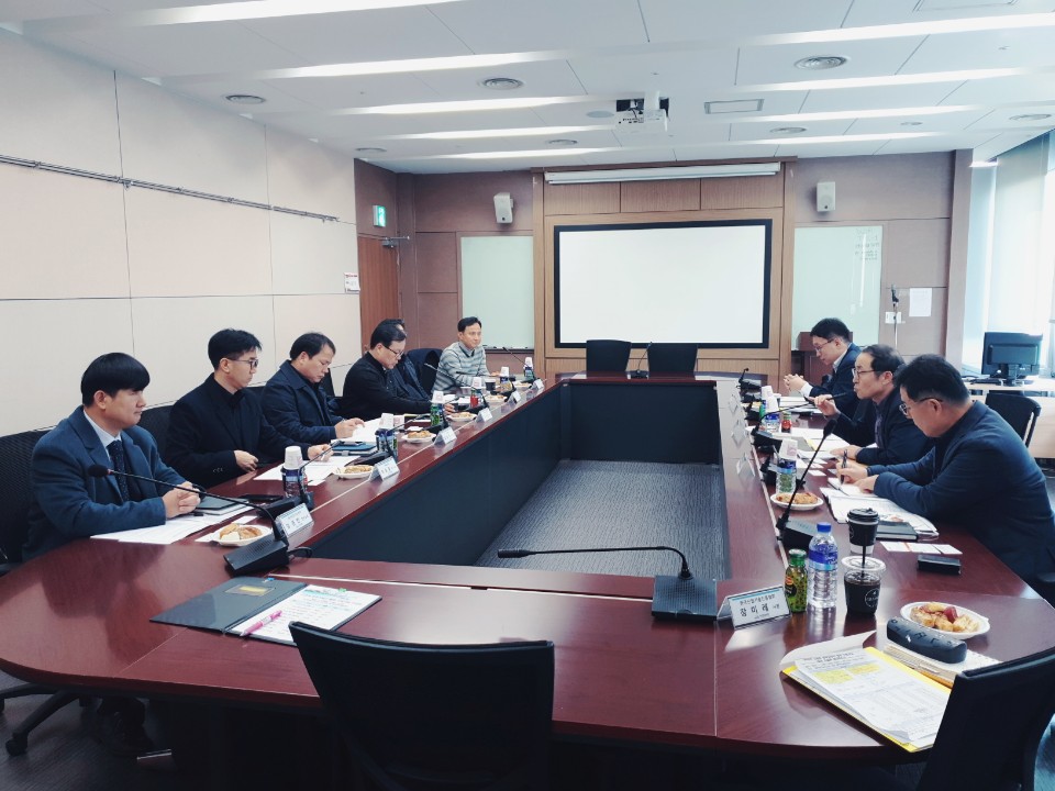 2020년 고경력 과학기술인 활용 지원사업 간담회 (대전/중소기업) 관련사진 1